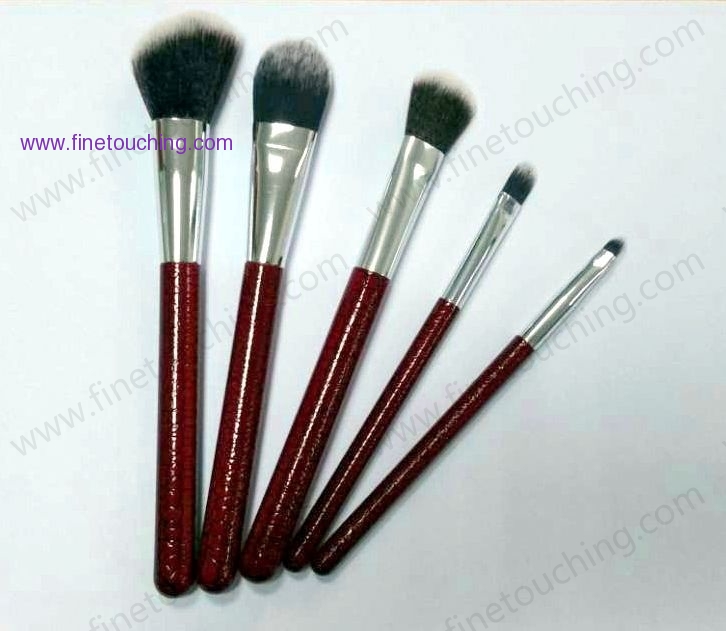 05pcs fashion brush kit